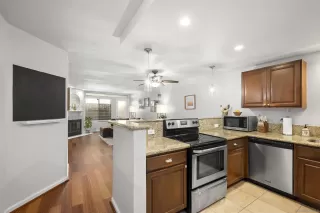 Photo #6: 230001320 Listing