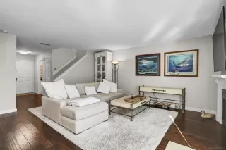 Photo #6: 230001349 Listing 