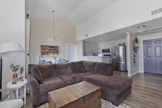 Photo #2: 230001375 Listing 