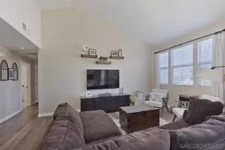 Photo #3: 230001375 Listing 