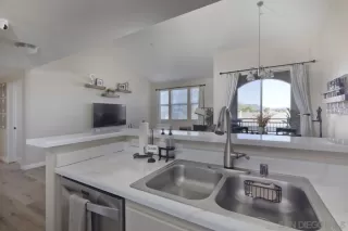 Photo #5: 230001375 Listing 