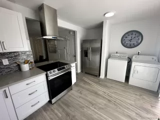 Photo #5: 230001392 Listing