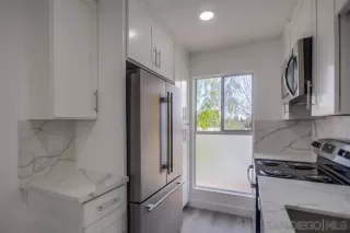 Photo #4: 230001400 Listing