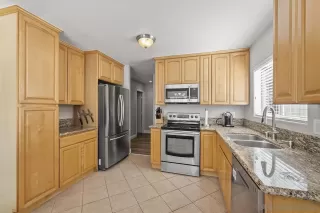 Photo #5: 230001438 Listing