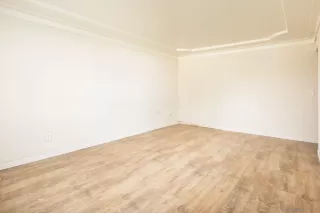 Photo #2: 230001493 Listing