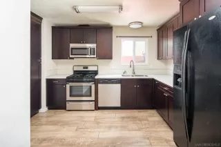 Photo #5: 230001493 Listing