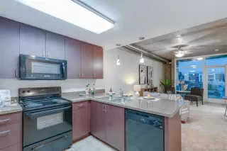 Photo #3: 230001512 Listing