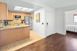 Photo #5: 230001547 Listing