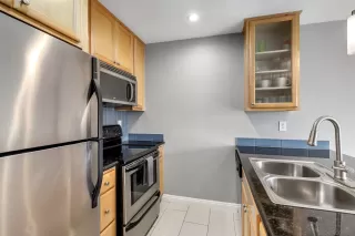 Photo #3: 230001553 Listing 