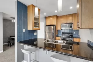 Photo #6: 230001553 Listing 