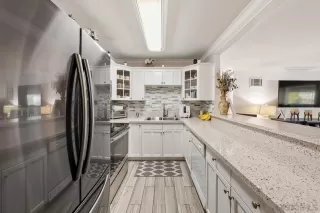 Photo #2: 230001554 Listing 