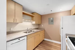 Photo #5: 230001565 Listing