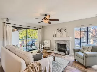 Photo #3: 230001602 Listing