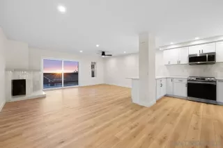 Photo #4: 230001603 Listing