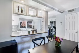 Photo #4: 230001621 Listing
