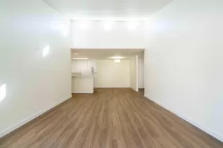 Photo #3: 230001677 Listing