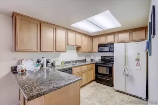 Photo #4: 230001693 Listing