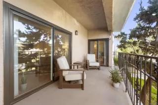 More Details about MLS # 230001739 : 707 ORANGE AVE UNIT 1D