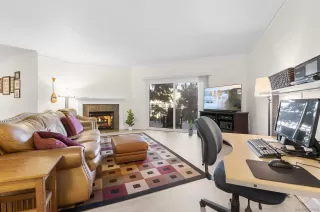 Photo #3: 230001739 Listing