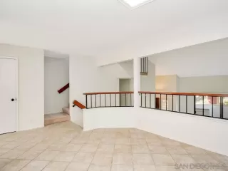 Photo #3: 230001828 Listing