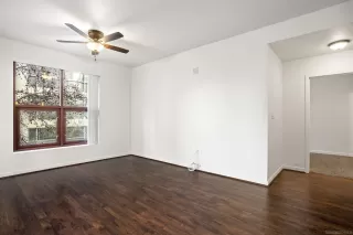 Photo #3: 230001829 Listing