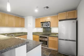 Photo #4: 230001829 Listing