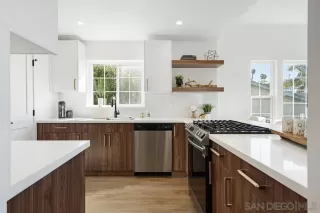 Photo #4: 230001858 Listing