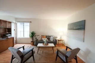 Photo #1: 230001903 Listing 