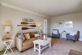 Photo #5: 230001976 Listing 