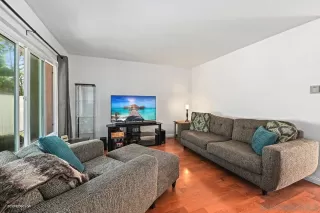 Photo #1: 230001987 Listing