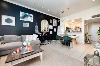 Photo #1: 230002047 Listing