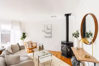 Photo #1: 230002105 Listing