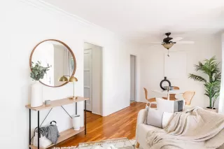 Photo #2: 230002105 Listing