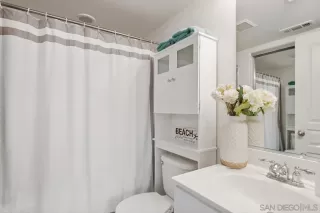 Photo #5: 230002132 Listing