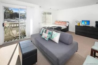 Photo #2: 230002149 Listing