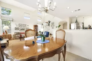 Photo #4: 230002203 Listing 