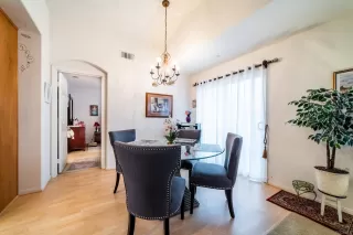 Photo #6: 230002287 Listing