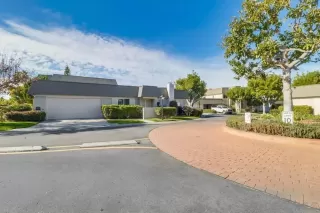 Photo #3: 230002308 Listing