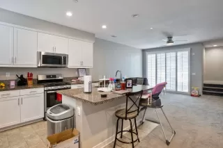 Photo #4: 230002320 Listing