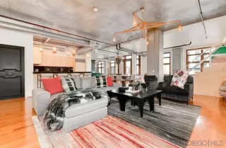 Photo #3: 230002330 Listing 