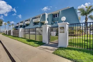 Photo #2: 230002393 Listing 