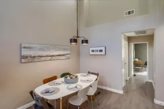 Photo #3: 230002408 Listing 