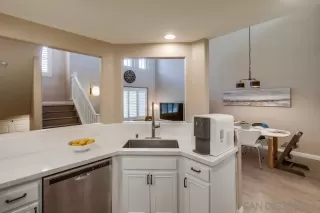 Photo #6: 230002408 Listing 