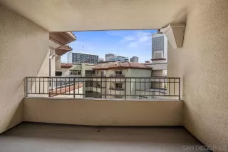 Photo #5: 230002432 Listing 