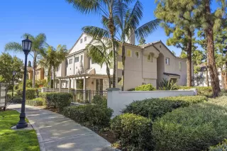 Photo #2: 230002456 Listing