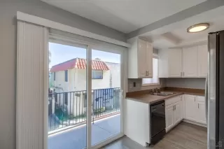 Photo #6: 230002458 Listing