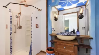 Photo #5: 230002460 Listing