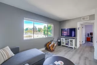 Photo #1: 230002469 Listing