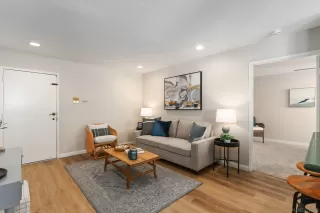 Photo #2: 230002474 Listing 