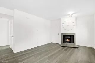 Photo #6: 230002496 Listing